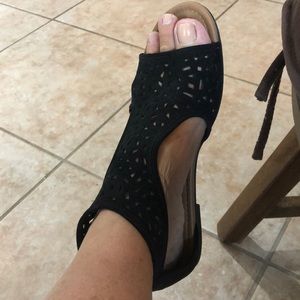 Black zip back open toe flat